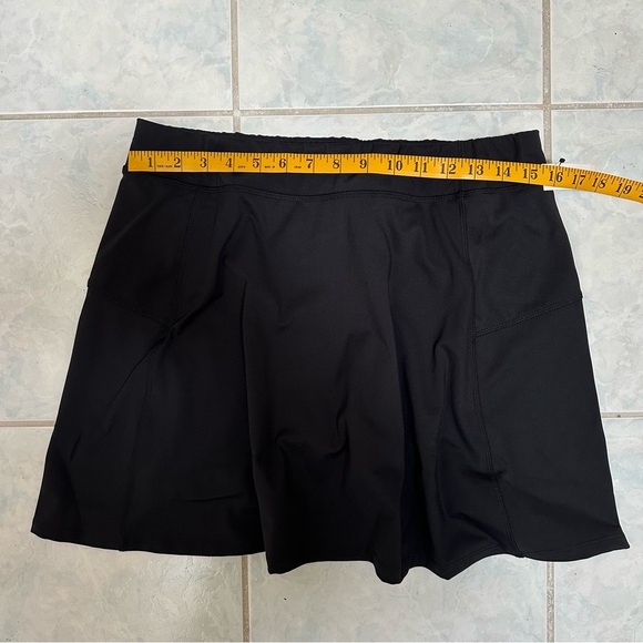 NWT Talbots Black A-Line Skort Size LP - Picture 3 of 7